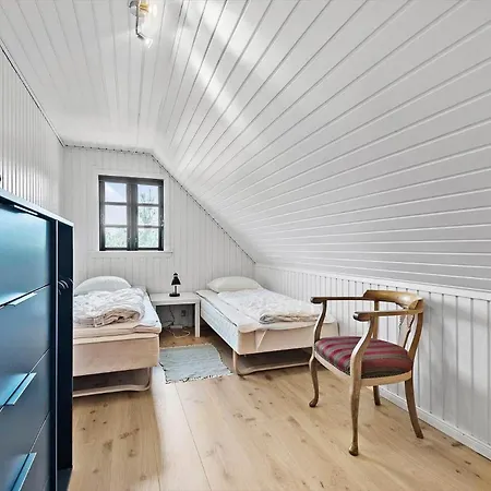 Bv159-blavand-ved-skoven-8 *