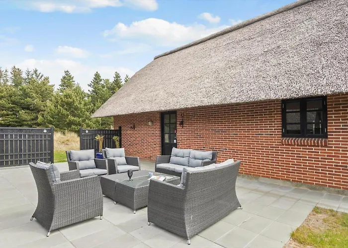 Bv159-blavand-ved-skoven-8 Blåvand